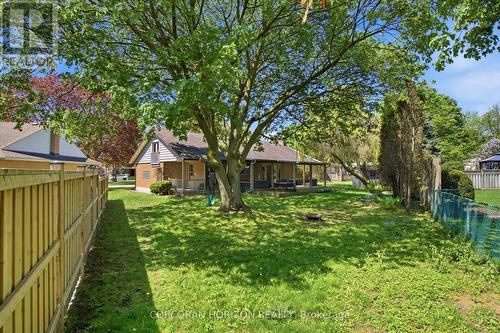 34 Yule Place, Kitchener, ON - Outdoor