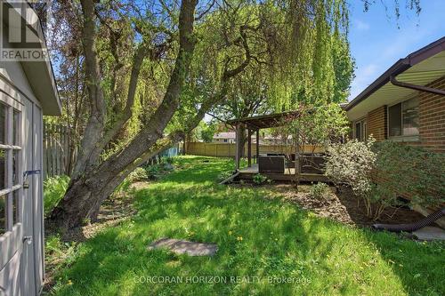 34 Yule Place, Kitchener, ON - Outdoor