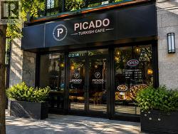 605 W PENDER STREET  Vancouver, BC V6B 3H5