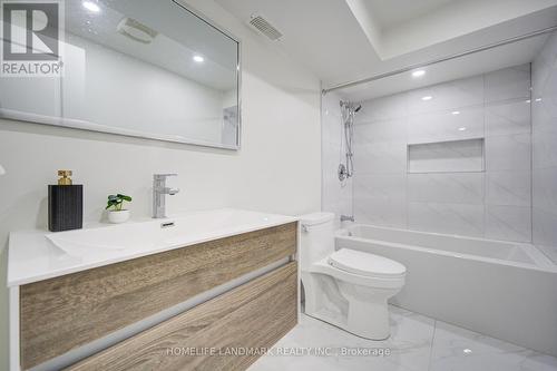 2532 Renzoni Road, Mississauga, ON - Indoor Photo Showing Bathroom