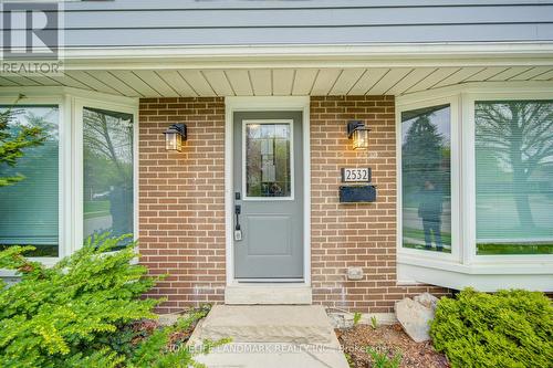 2532 Renzoni Road, Mississauga, ON - Outdoor With Exterior