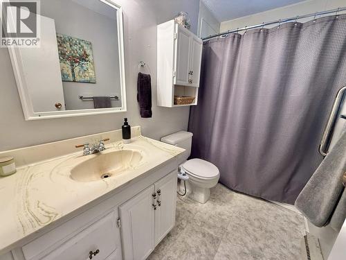 192 Wolfe Road, Quesnel, BC - Indoor Photo Showing Bathroom