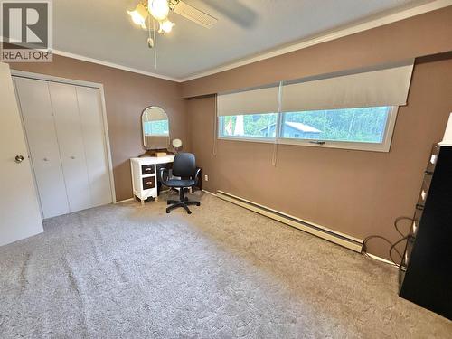 192 Wolfe Road, Quesnel, BC - Indoor