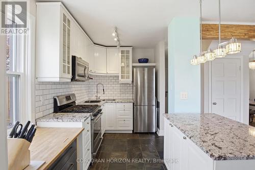 14 Lorne Crescent, Kitchener, ON - Indoor Photo Showing Kitchen With Upgraded Kitchen