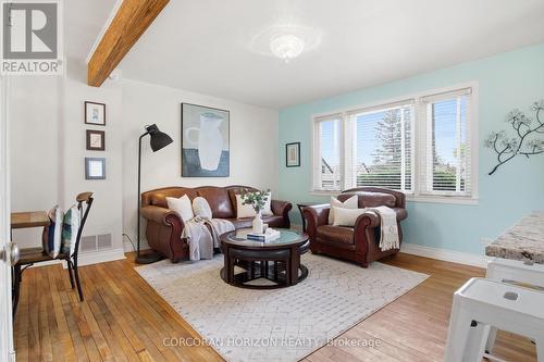 14 Lorne Crescent, Kitchener, ON - Indoor Photo Showing Living Room