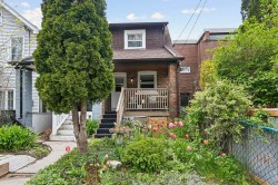 300 Rhodes Avenue Toronto, ON M4L 3A3