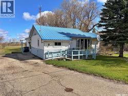 105 Pipestone AVENUE Wawota, SK S0G 5A0