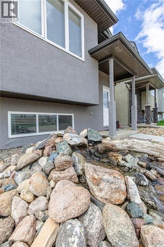 86 Brigham Road, Moose Jaw, SK - Outdoor