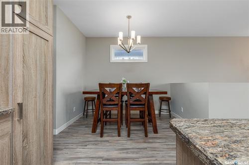 86 Brigham Road, Moose Jaw, SK - Indoor Photo Showing Living Room