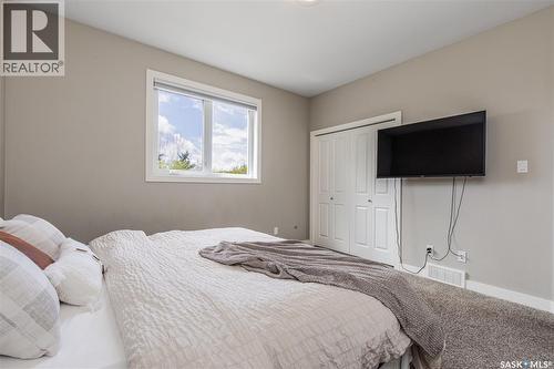 86 Brigham Road, Moose Jaw, SK - Indoor Photo Showing Bedroom