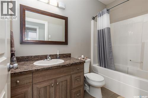 86 Brigham Road, Moose Jaw, SK - Indoor Photo Showing Bedroom