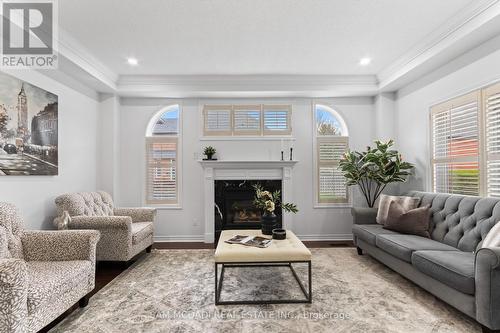964 Queen Street W, Mississauga, ON - Indoor Photo Showing Living Room With Fireplace