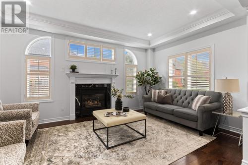 964 Queen Street W, Mississauga, ON - Indoor Photo Showing Living Room With Fireplace