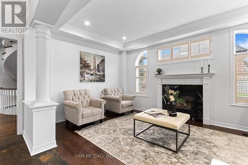 964 Queen Street W, Mississauga, ON - Indoor Photo Showing Living Room With Fireplace