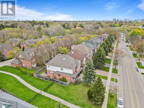 964 Queen Street W, Mississauga, ON - Outdoor With View