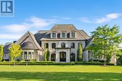 116 EDEN VALE DRIVE King, ON L7B 1L9