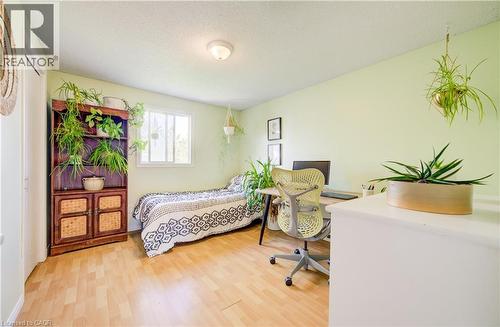 35 Camrose Court, Kitchener, ON - Indoor Photo Showing Bedroom