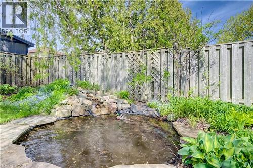 35 Camrose Court, Kitchener, ON - Outdoor