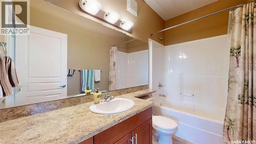 302 3750 Haughton Road E, Regina, SK - Indoor Photo Showing Bathroom