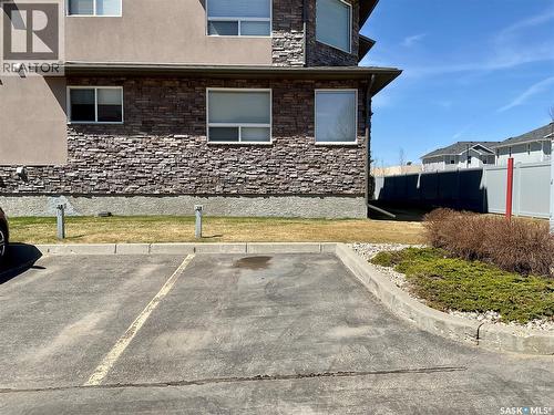 302 3750 Haughton Road E, Regina, SK - Outdoor