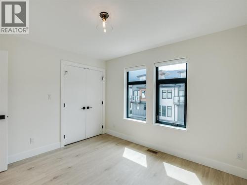 910 Lakeside Drive Unit# 203, Nelson, BC - Indoor Photo Showing Other Room