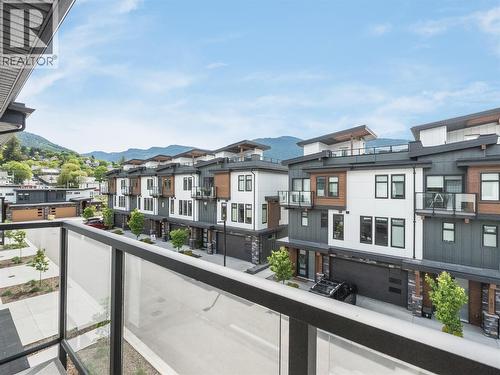 910 Lakeside Drive Unit# 203, Nelson, BC - Outdoor