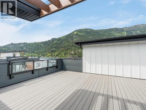 910 Lakeside Drive Unit# 203, Nelson, BC - Outdoor With Deck Patio Veranda With Exterior