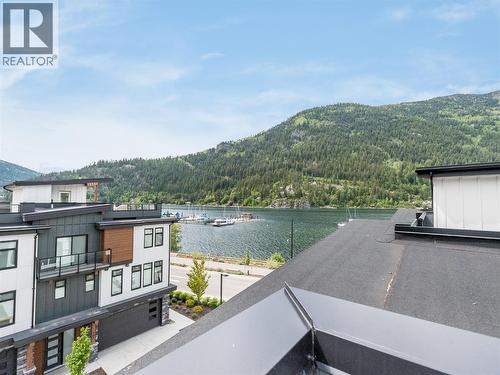910 Lakeside Drive Unit# 203, Nelson, BC - Outdoor With Body Of Water