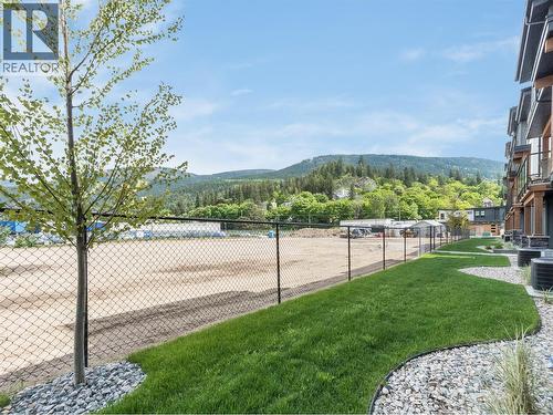 910 Lakeside Drive Unit# 203, Nelson, BC - Outdoor
