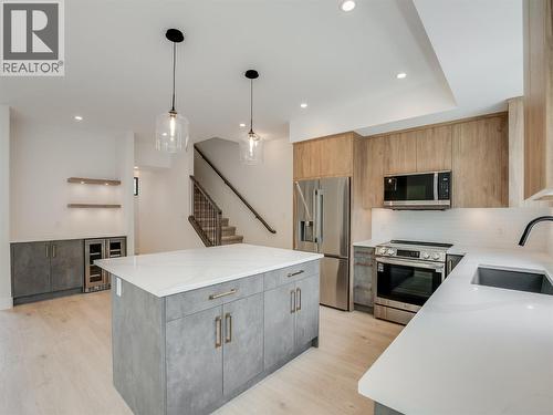 910 Lakeside Drive Unit# 203, Nelson, BC - Indoor Photo Showing Kitchen With Upgraded Kitchen