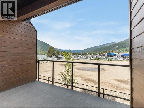 910 Lakeside Drive Unit# 203, Nelson, BC - Outdoor