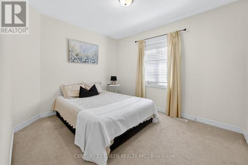 265 Scott Boulevard, Milton, ON - Indoor Photo Showing Bedroom