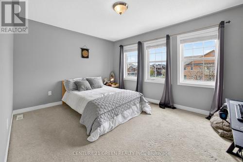 265 Scott Boulevard, Milton, ON - Indoor Photo Showing Bedroom