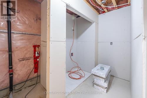 265 Scott Boulevard, Milton, ON - Indoor