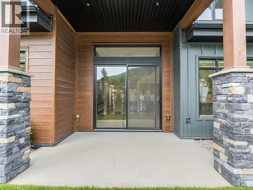 910 Lakeside Drive Unit# 403, Nelson, BC - Outdoor With Exterior