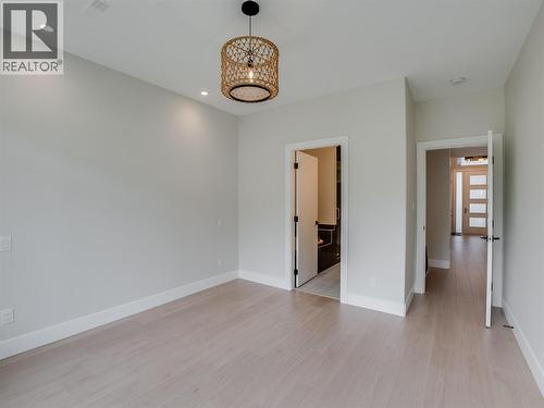 910 Lakeside Drive Unit# 403, Nelson, BC - Indoor Photo Showing Other Room