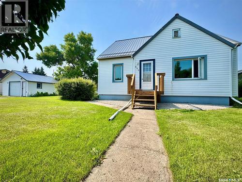 405 March Avenue E, Langenburg, SK - Outdoor