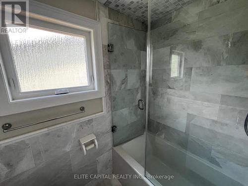 67 Hutcherson Square, Toronto, ON - Indoor Photo Showing Bathroom