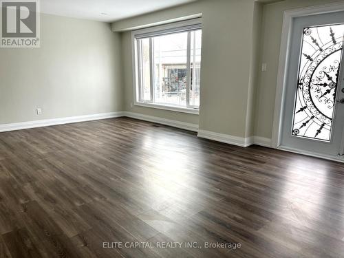 67 Hutcherson Square, Toronto, ON - Indoor Photo Showing Other Room
