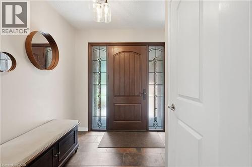 108 Highway 52, Hamilton, ON - Indoor Photo Showing Other Room