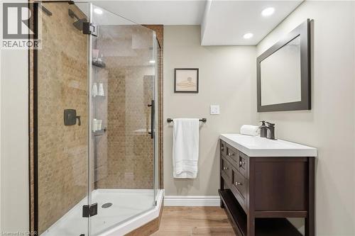 108 Highway 52, Hamilton, ON - Indoor Photo Showing Bathroom