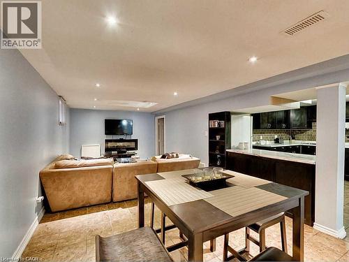 96 Manning Avenue, Hamilton, ON - Indoor