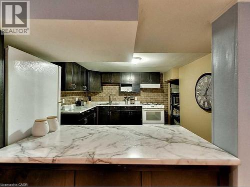 96 Manning Avenue, Hamilton, ON - Indoor Photo Showing Kitchen