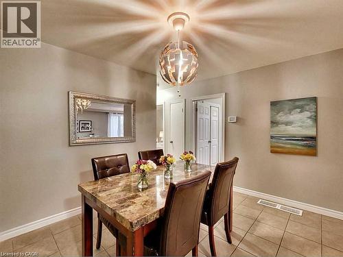 96 Manning Avenue, Hamilton, ON - Indoor Photo Showing Dining Room