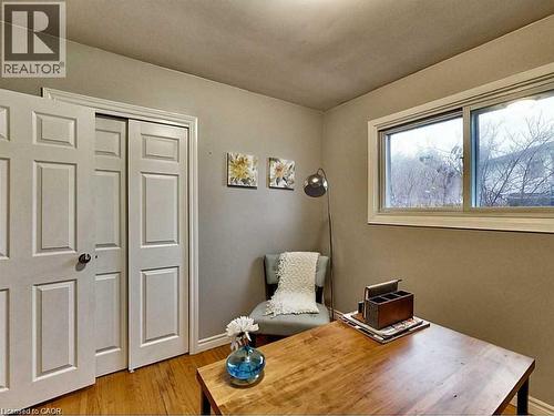 96 Manning Avenue, Hamilton, ON - Indoor Photo Showing Other Room
