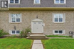 91 WESTMOUNT Road Unit# 3  Waterloo, ON N2L 5G5