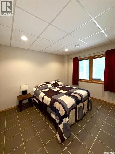 57 Estates Drive, Elk Ridge, SK - Indoor Photo Showing Bedroom