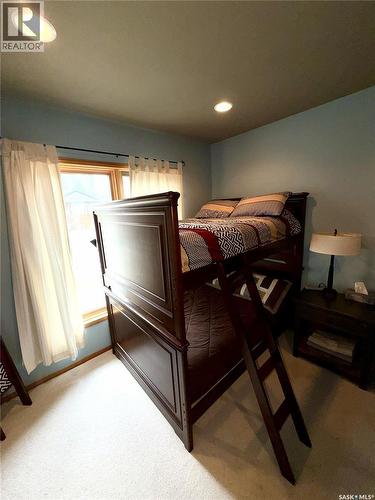57 Estates Drive, Elk Ridge, SK - Indoor