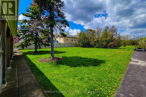 337 Mcneilly Road, Hamilton, ON - Outdoor