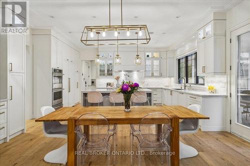 1445 Skyline Drive, Mississauga, ON - Indoor Photo Showing Dining Room